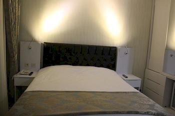 Monarch 3* Istambul